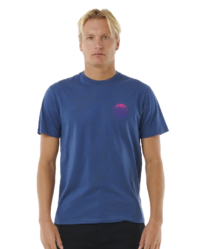 Wetsuit Icon T-Shirt in Washed Navy Collared Crew Neck Turtle Neck