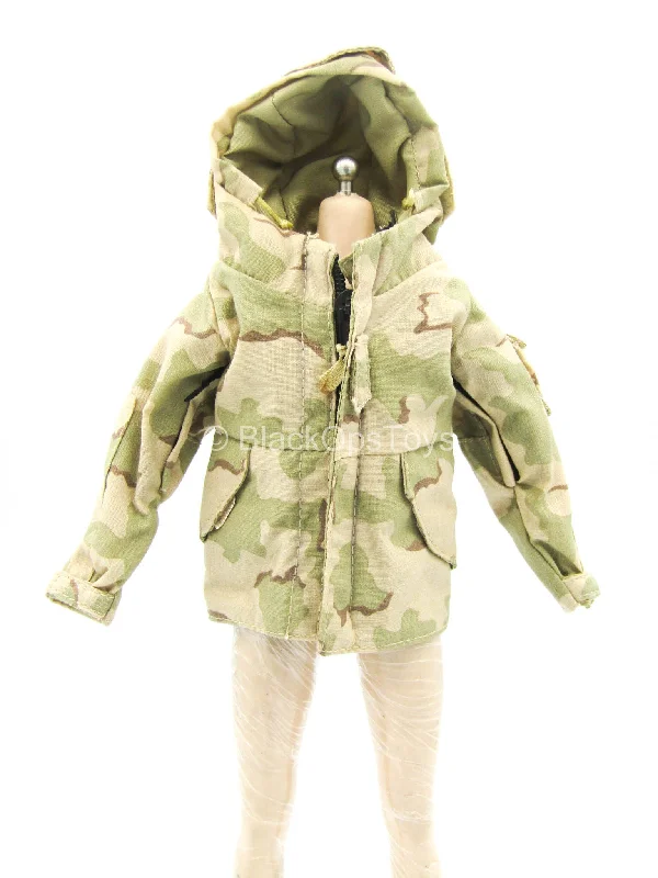 Female Soldier - Desert Camo Cold Weather Jacket Jersey Jacket Tulle Jacket Batik Jacket