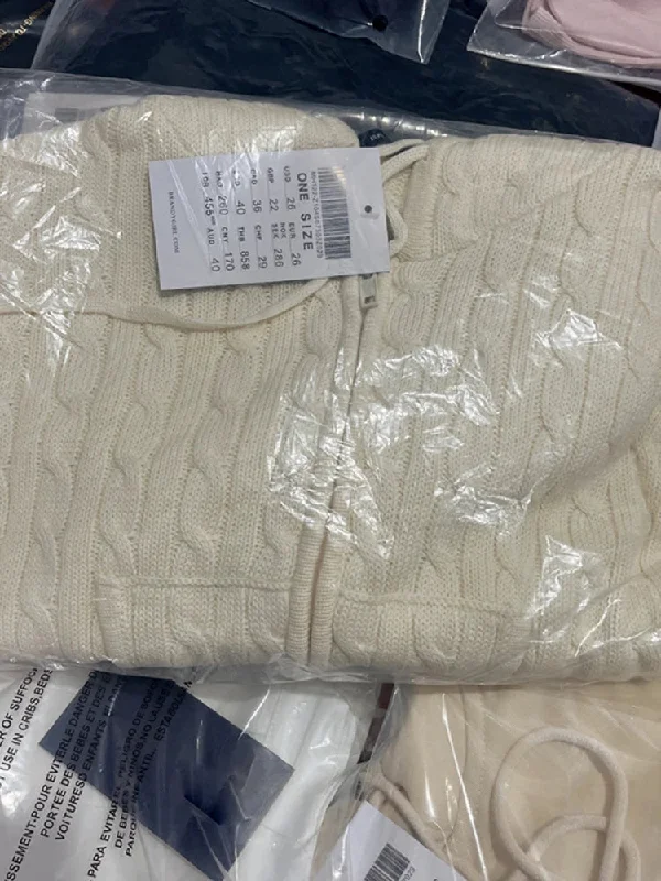 Beige / One Size