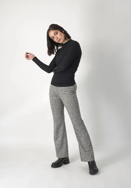 KNEWE - Herringbone como flare pant! 10